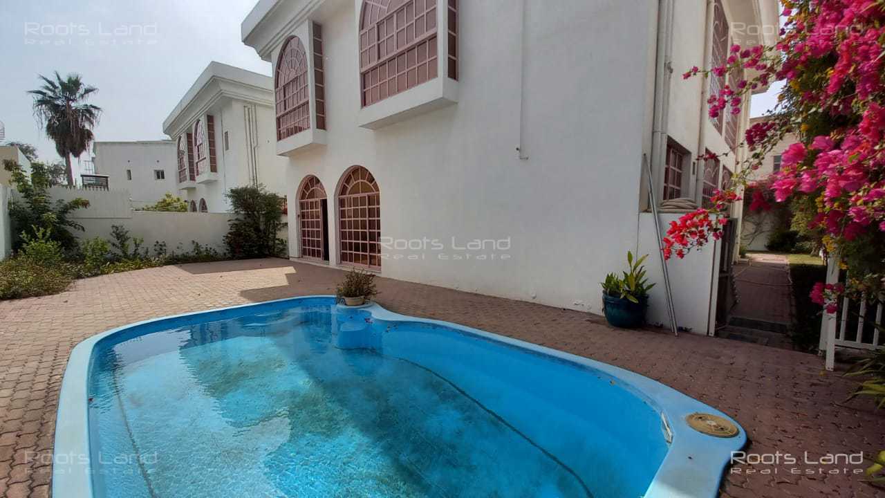 Independent 5BR | Private Garden and Pool